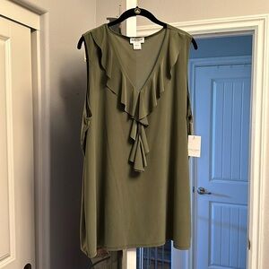 Plus size 3x casual top -$10